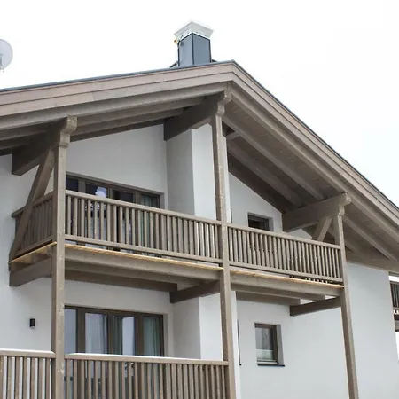 Panorama Apart Weisses Roessl Bed & Breakfast 3*