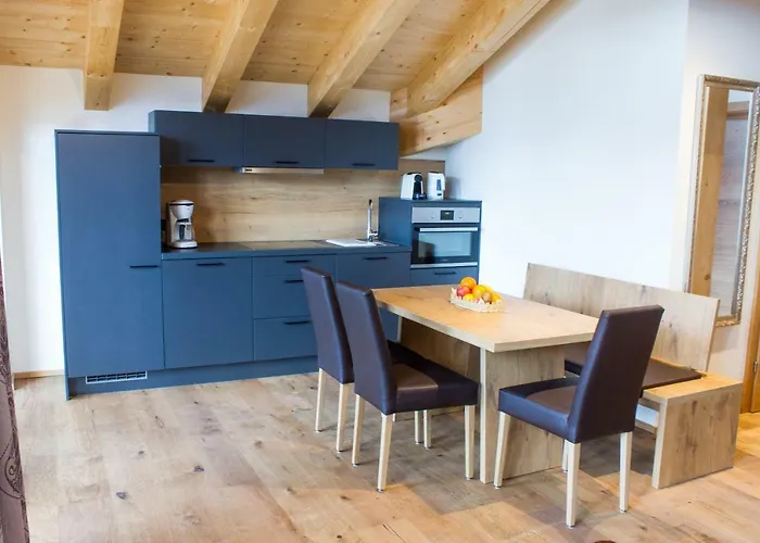 ベッド・アンド・ブレックファスト Panorama Weisses Roessl ライト・バイ・ゼーフェルト