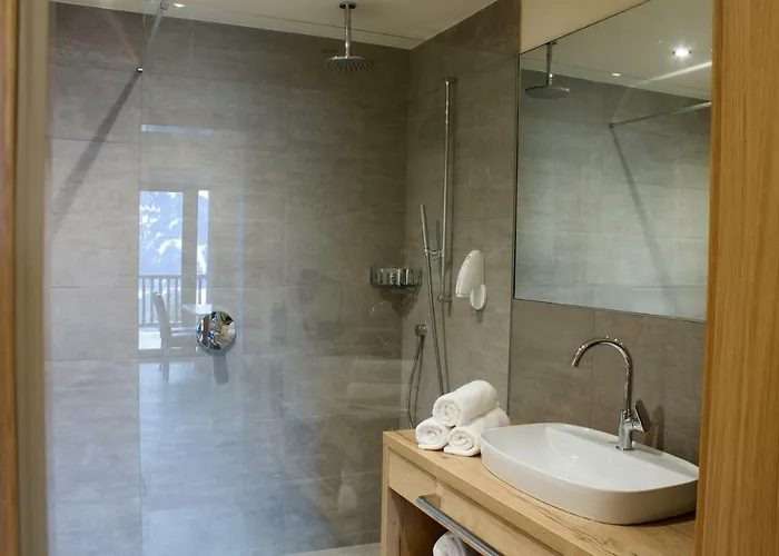 Panorama Weisses Roessl ベッド・アンド・ブレックファスト