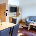 Panorama Weisses Roessl Bed & Breakfast