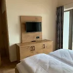 Panorama Weisses Roessl Bed & Breakfast