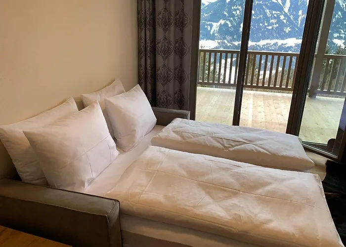 Bed and breakfast Panorama Weisses Roessl 3*